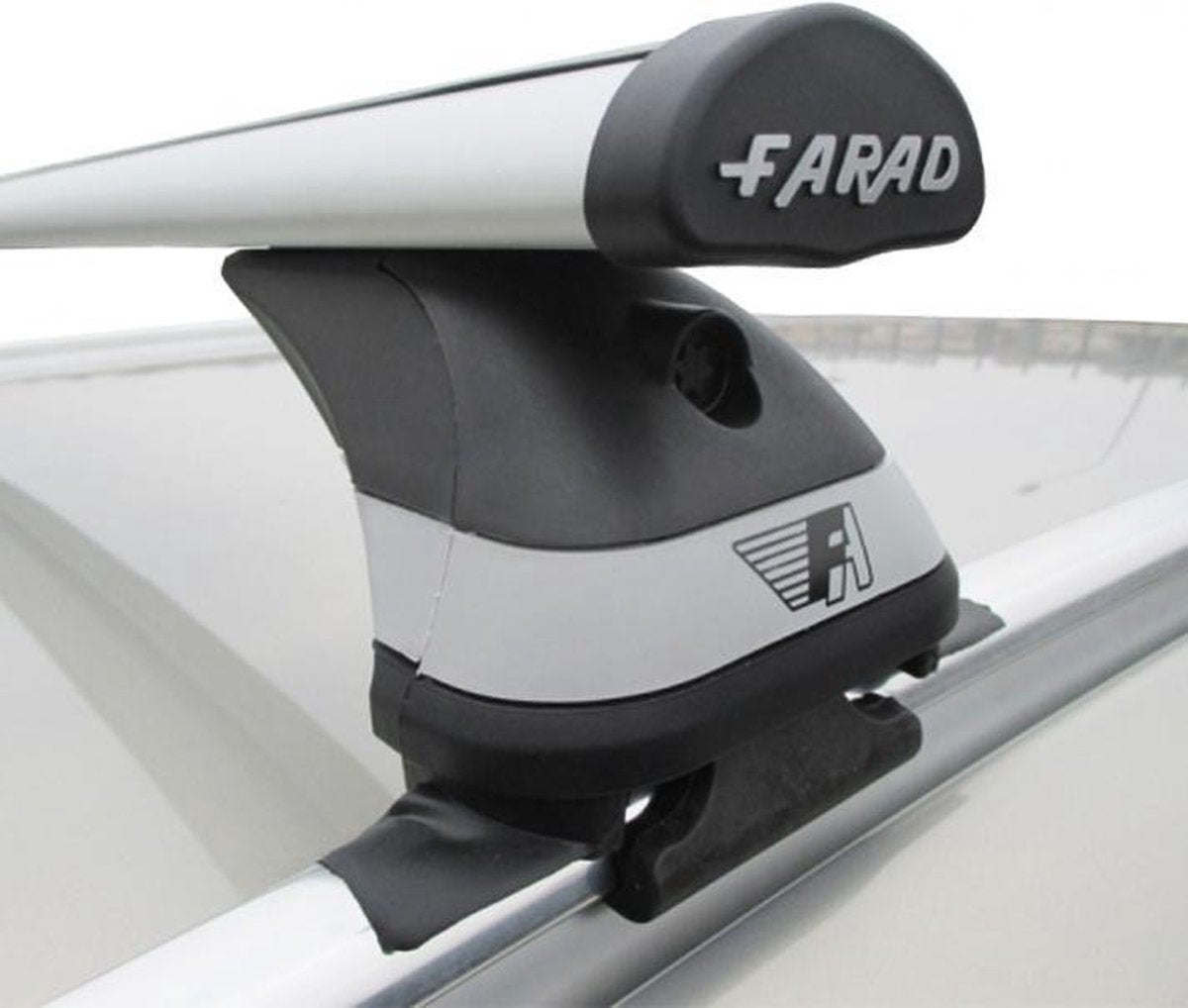 Faradbox Dakdragers Fiat Panda 2012> gesloten dakrail