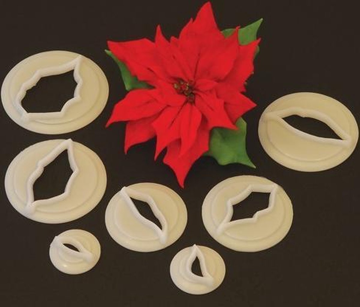 FMM Poinsettia Cutter set/7