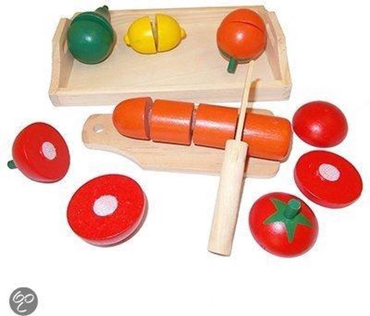 Houten snijfruit op dienblad en snijplank