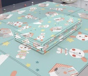 ViKids XXL Speelkleed met Zijdeachtige Oppervlaktelaag 200*180*1cm - Anti-val & Opvouwbaar & Waterbestendig Speelmat - Foamen Speeltapijt - Schattige Konijnen & Baby lengte meting