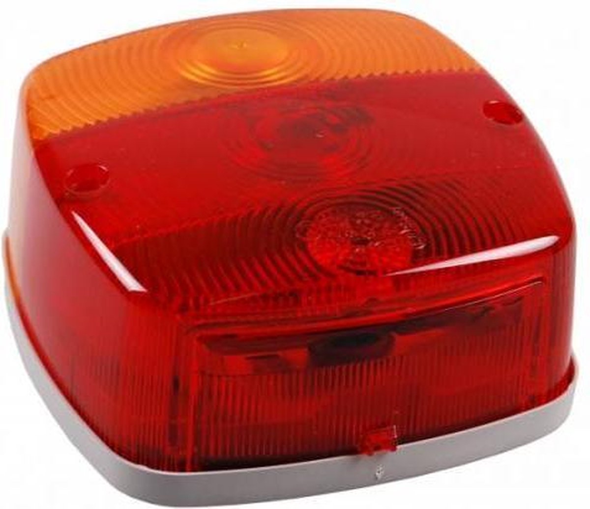 Achterlicht 121x121x56 mm - links en rechts toepasbaar