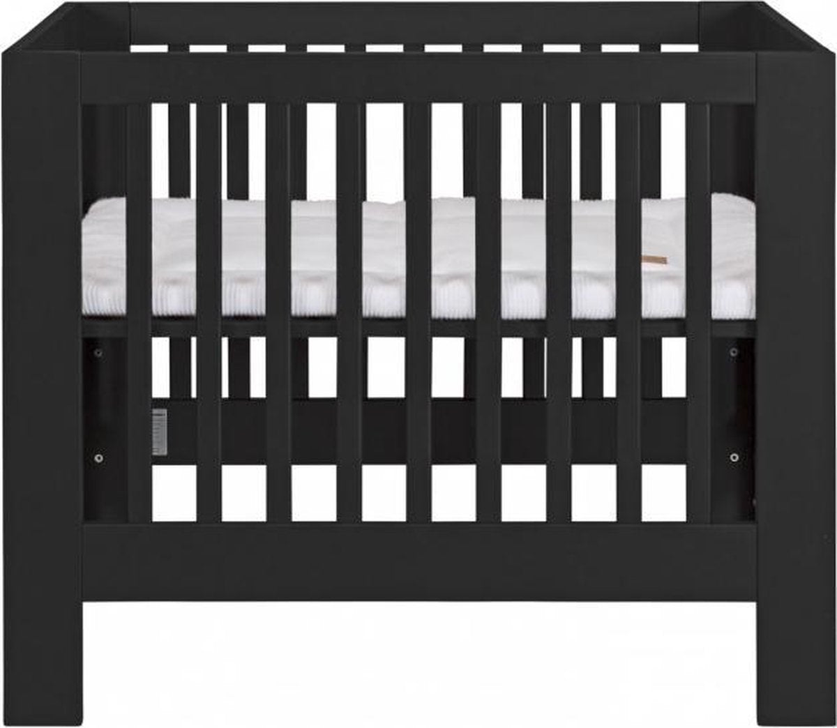 Kidsmill Alaska Box Zwart Mat