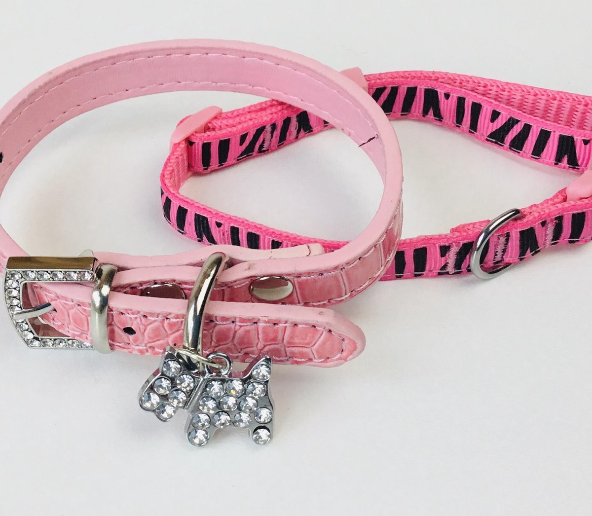 Honden Halsbanden - Duo pack (2 stuks) - XS - Kleinere Honden - 16.5 Tot 27.5 CM Halsbreedte - Roze - Voor O.a. Maltezers