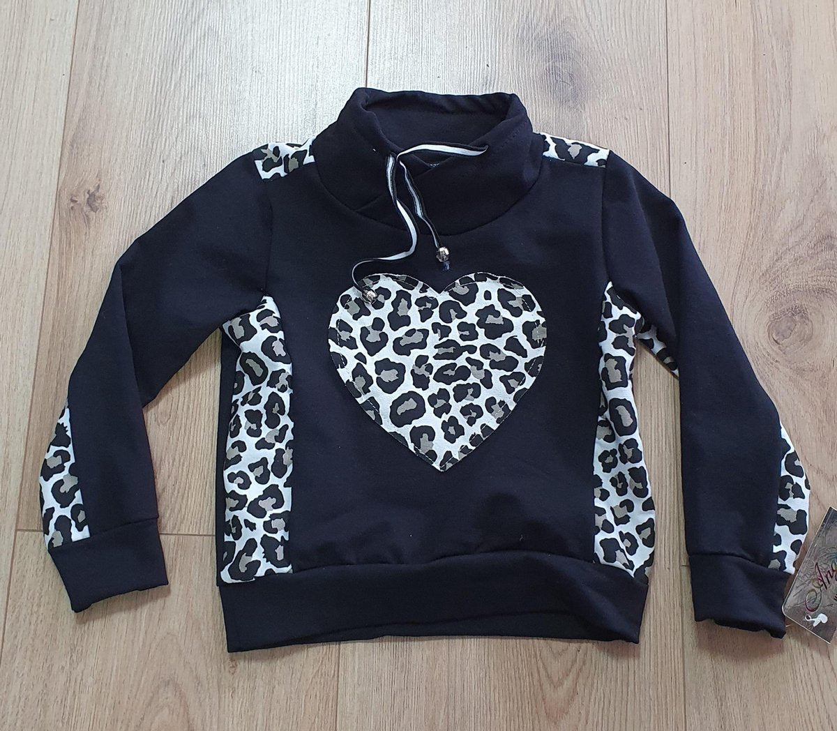 Meisjes sweater met panterprint