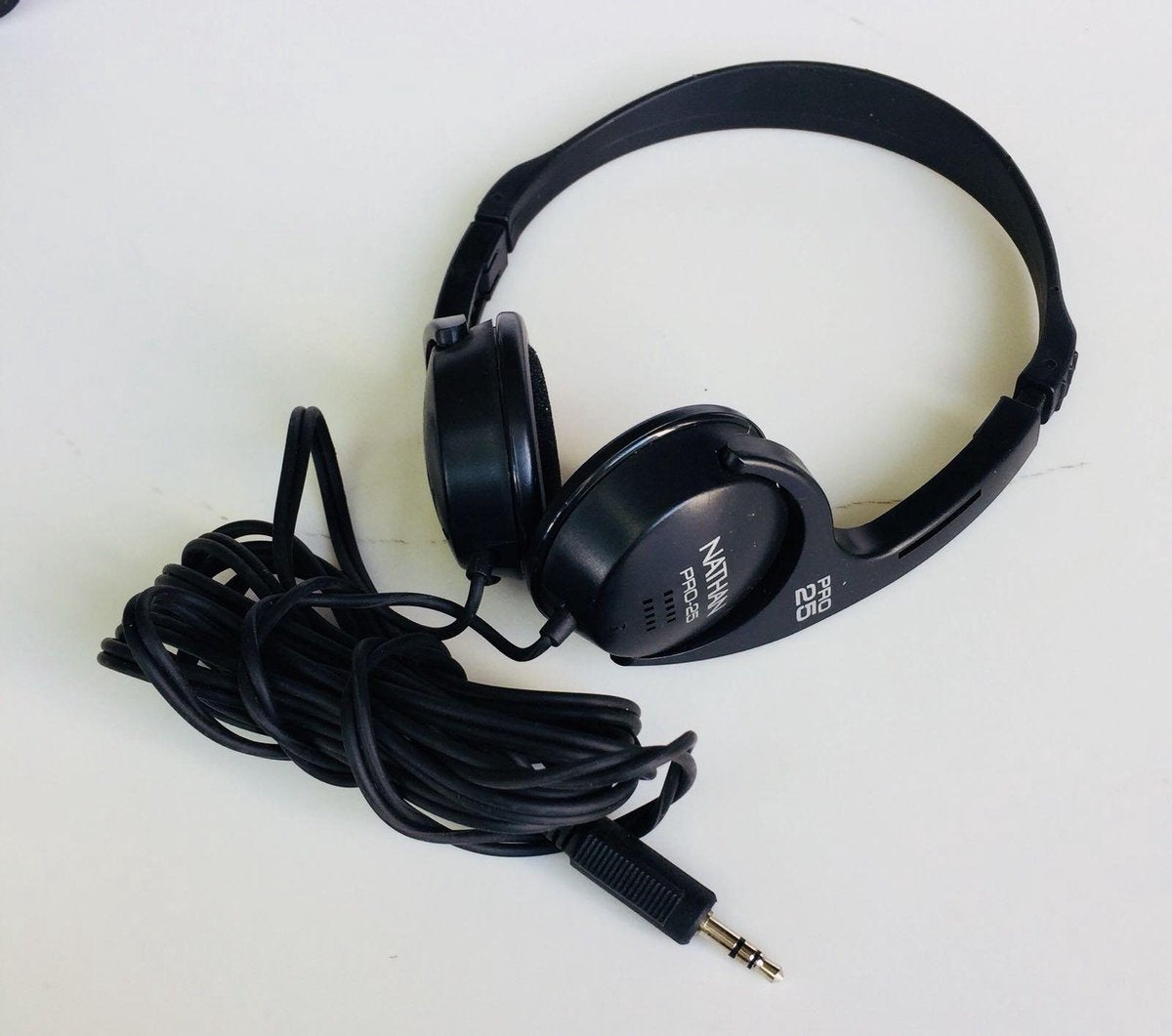 koptelefoon {headphones}