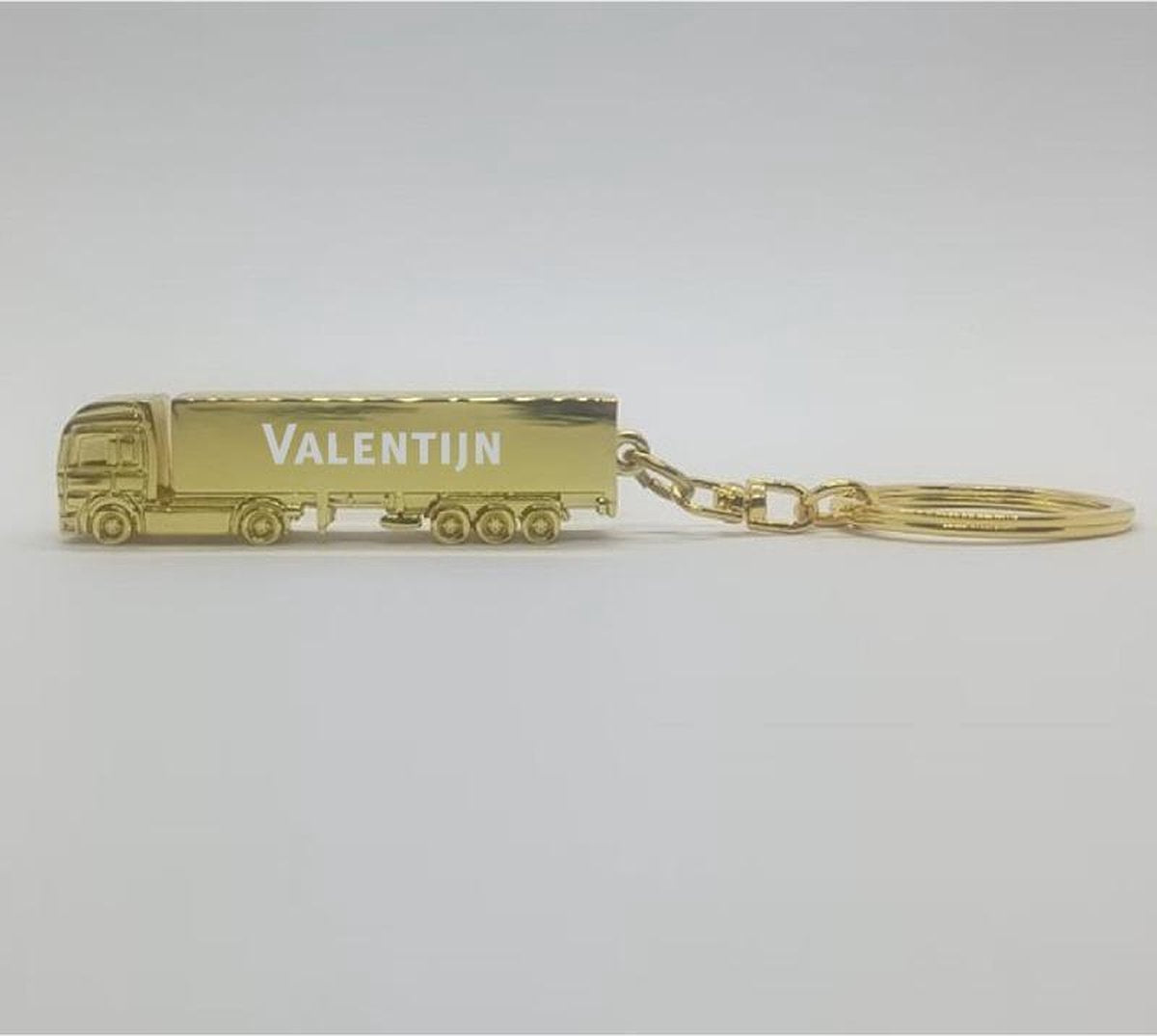 Vrachtwagen Sleutelhanger Met Naam - Valentijn
