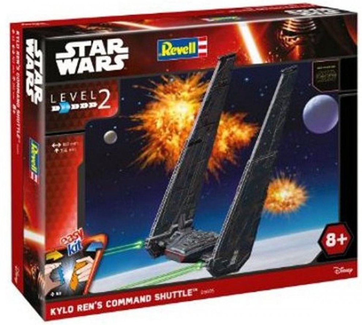 Star Wars  Kylo Ren's Command Shuttle  (06695)