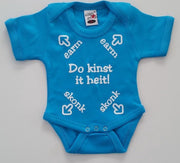 Romper met Friese tekst | maat 56 | Do kinst it heit | Turquoise blauw