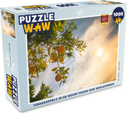 Puzzel 1000 stukjes volwassenen Sinaasappels 1000 stukjes - Sinaasappels in de boom tegen een wolkendek  - PuzzleWow heeft +100000 puzzels