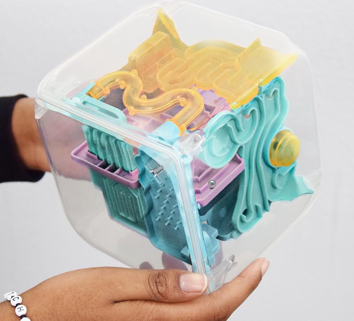 MikaMax Maze Cube - Puzzel - Kubus - Puzzelbal - Doolhof Bal - 72 stappen - 3D Puzzel - 14 x 14 x 14 x cm