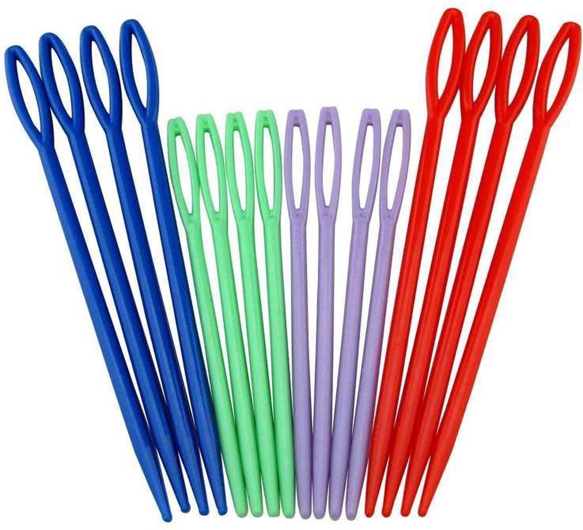 16 plastic naalden in 2 verschillende maten ca 9 CM en 7 CM