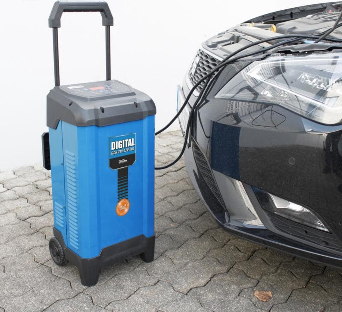 Güde DIGITAL GDB 24V/12V-200 Acculader 40 Ah  met starthulp 200 Ah