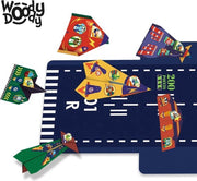 Knutselen Jongens Vliegtuigen Vouwen 35cm en 27 Stickervellen met Uitvouwbaar Vliegveld  - Creatief Knutselen Origami Papier - WoodyDoody