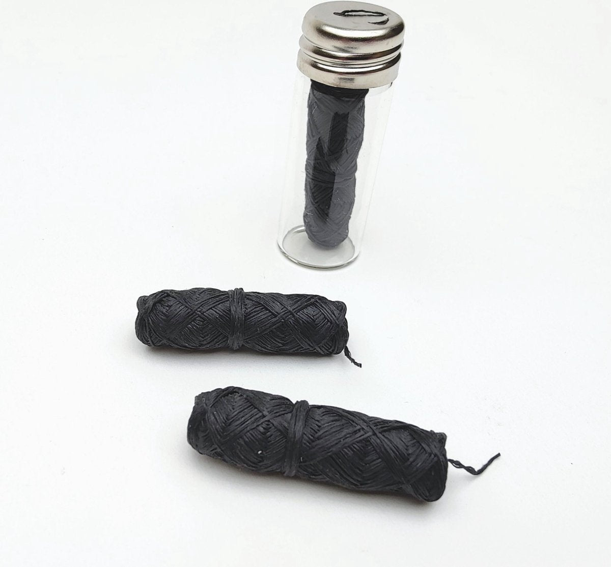 Bamboe Flosdraad Charcoal + 2x Navul (3x 30 meter)