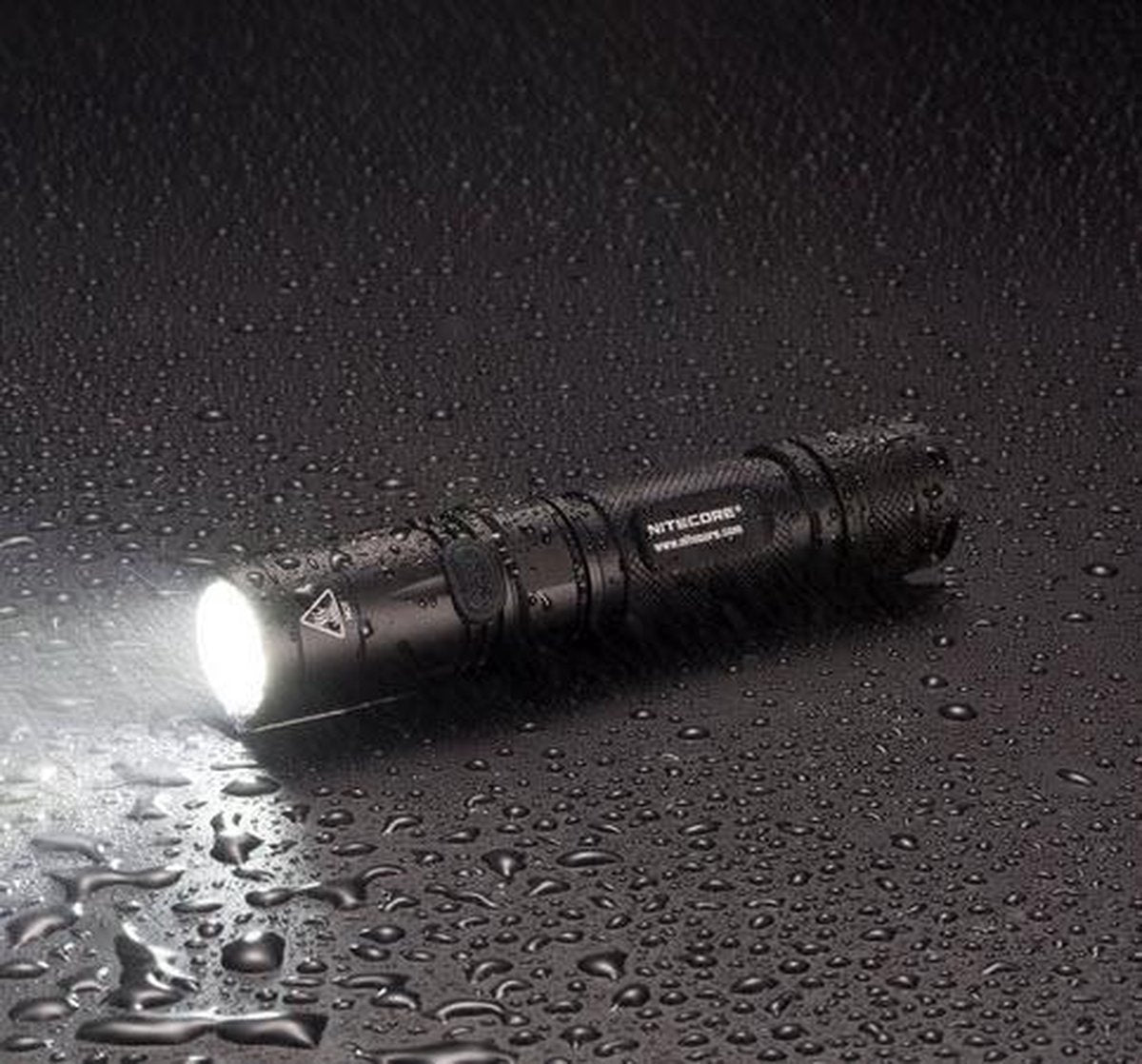 Nitecore EC23 Zaklamp
