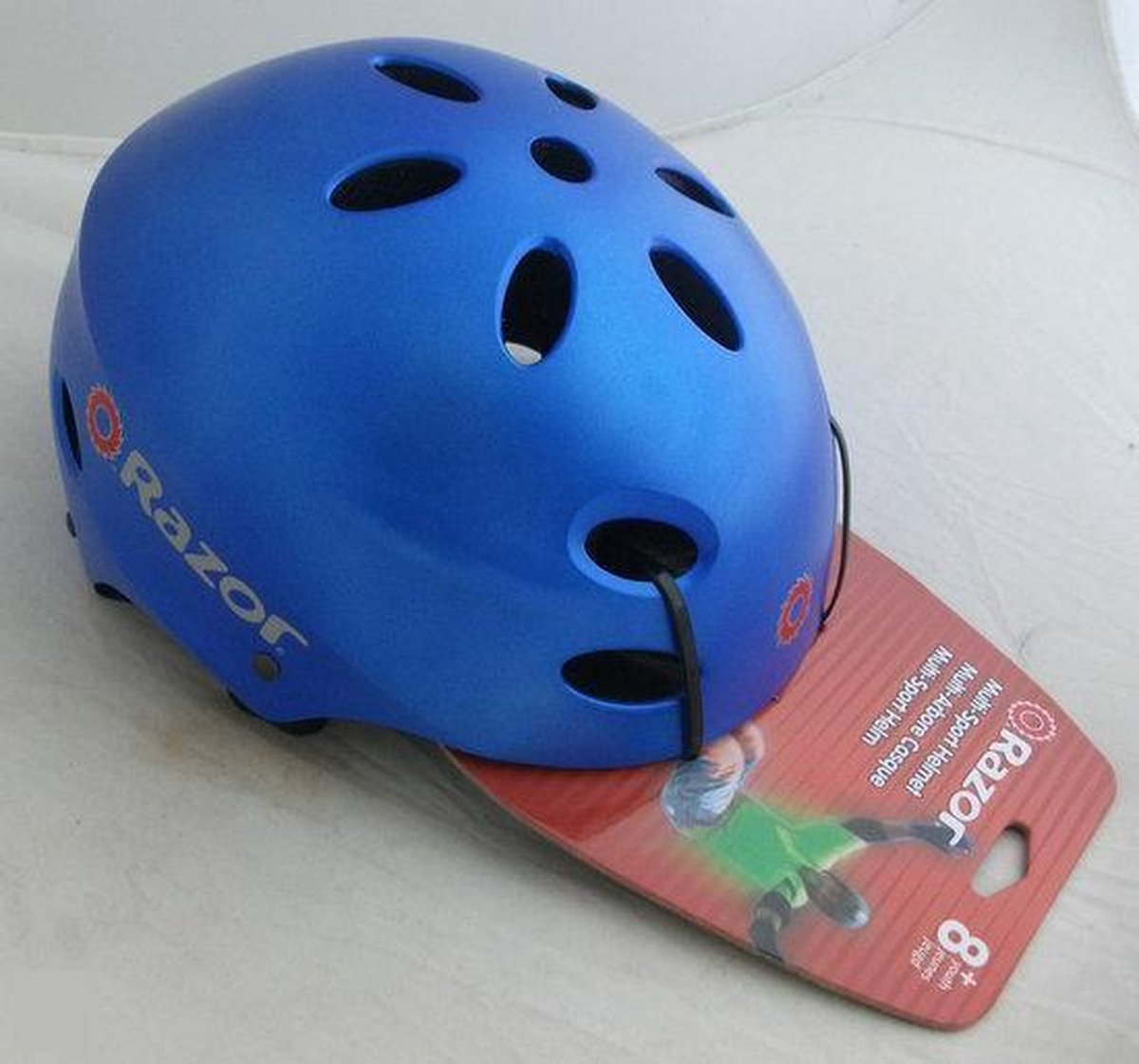 Razor Jongeren Skatehelm - Maat M - Satijn Blauw