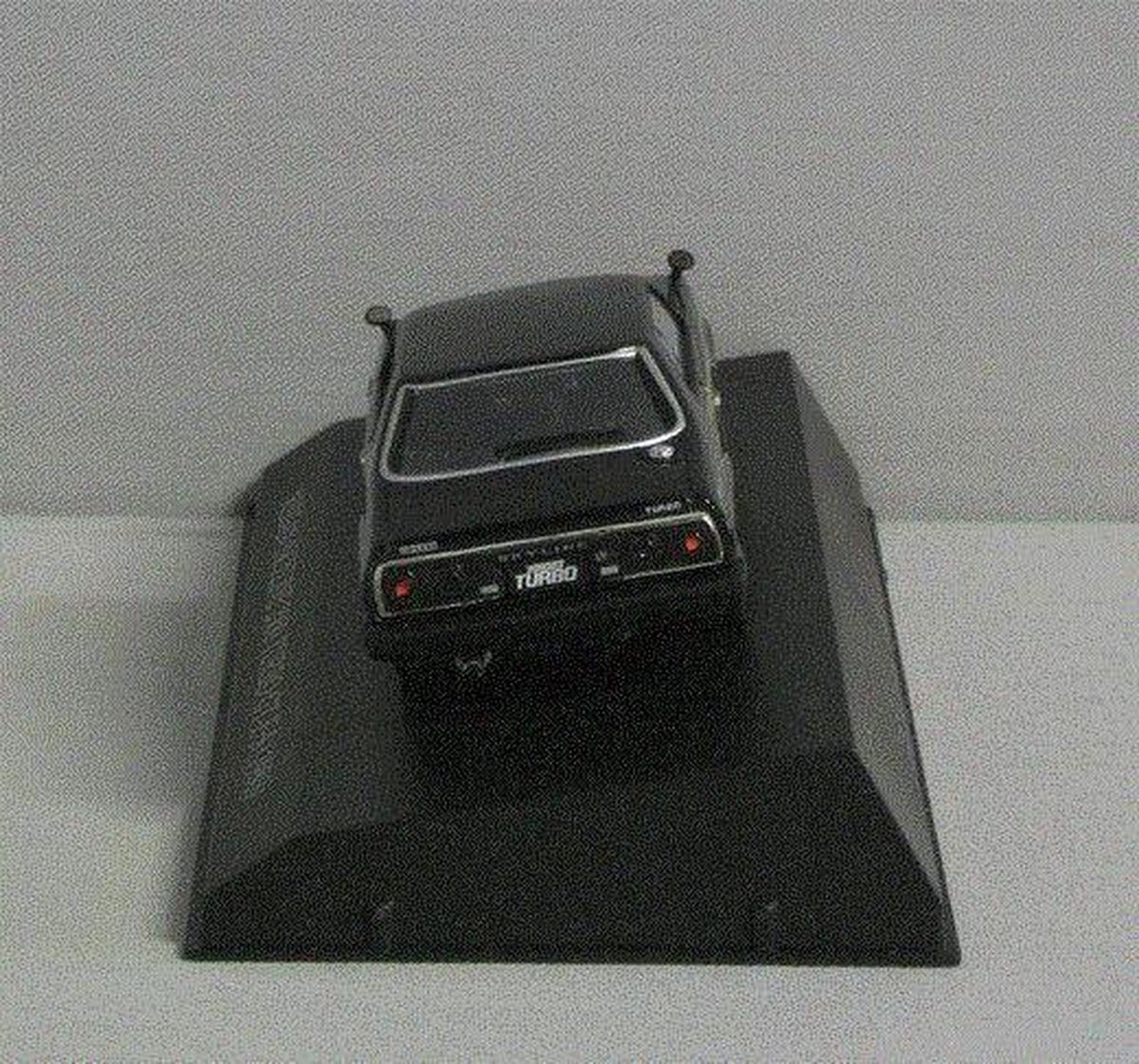 Nissan Skyline 2000 Turbo GT-E-S - 1:43 - Dism