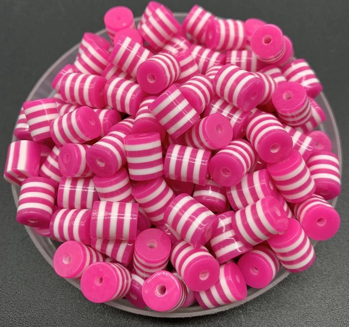 30x Acryl Kralen Roze / Wit Langwerpig - 9 mm