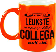 Leukste en meest geweldige collega cadeau koffiemok / theebeker neon oranje 330 ml