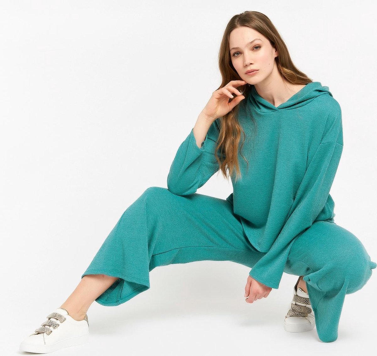 Comfortabele trui met capuchon - Blauw
