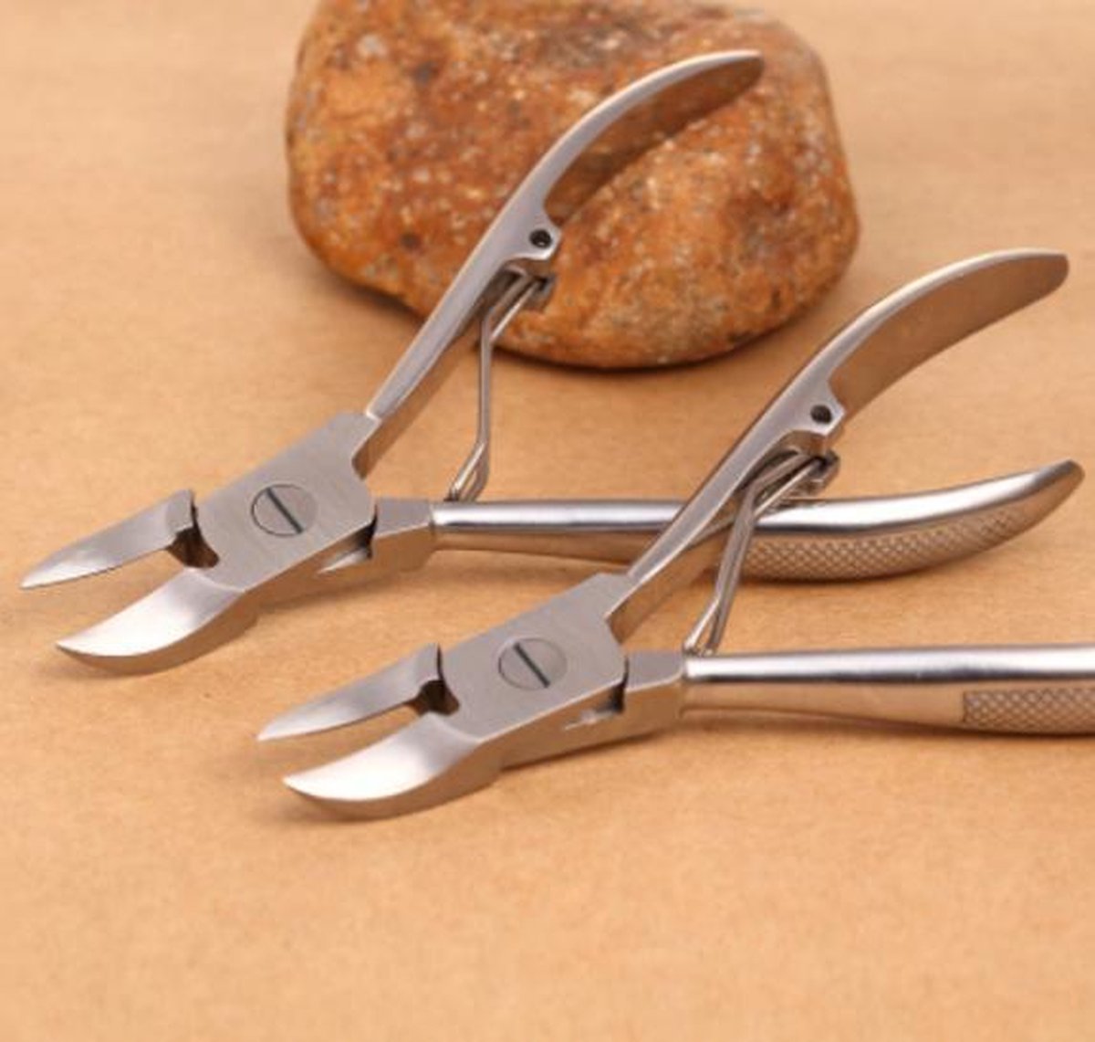 2 Stuks Nageltang RVS  - Professionele Nagelverzorging - Pedicure - Manicure
