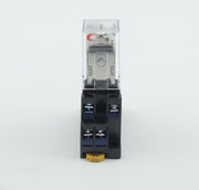 HULPRELAIS VOETJE 8 PINS MET RELAIS - 230V SPOELSPANNING - 2 WISSELCONTACTEN - RELAY -