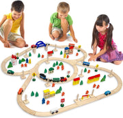 eyepower XL Houten Treinset – 130 Delen – 5 m Spoorbaan – Trein Starterset vanaf 3 Jaar – Natuurlijk Hout Treinbaan – Locomotief met 3 Wagons en Speelgoed