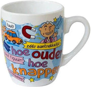Mok - Cartoon Mok - Hoe ouder hoe knapper - Gevuld met een luxe cocktailmix - In cadeauverpakking met gekleurd krullint