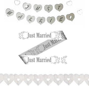 JUST MARRIED PARTY! | Just Married | Ballonnen | Slinger | Liefde | Hartjes | Bruiloft | Trouwen |Huwelijk