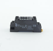 HULPRELAIS VOETJE 8 PINS DIN-RAIL RELAY - RELAIS - GESCHIKT VOOR VELE MERKEN