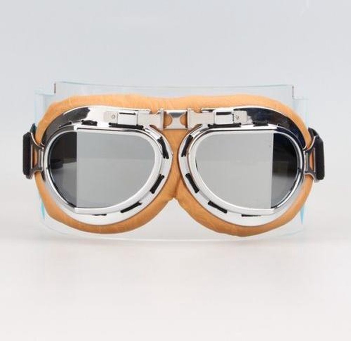 Creme pilotenbril zilver reflectie glas