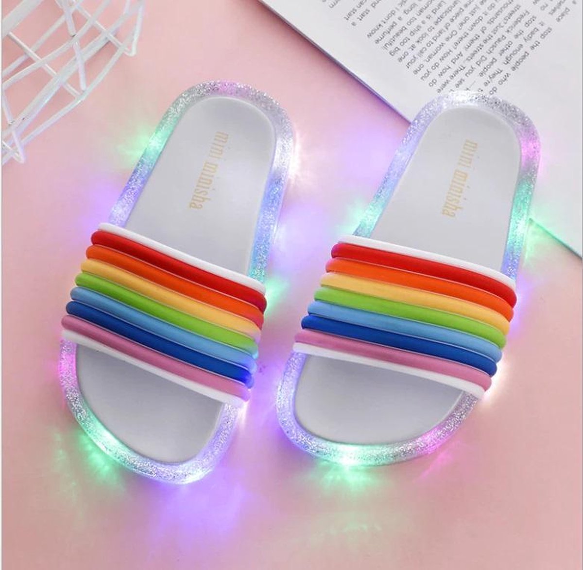 Lichtgevende LED Slippers Regenboog - Zilver - Maat 24
