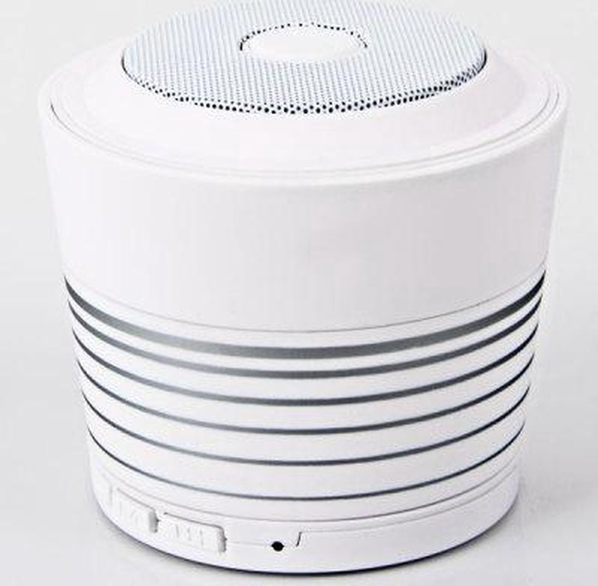 Bluetooth Stereo Speaker with FM Radio _ White