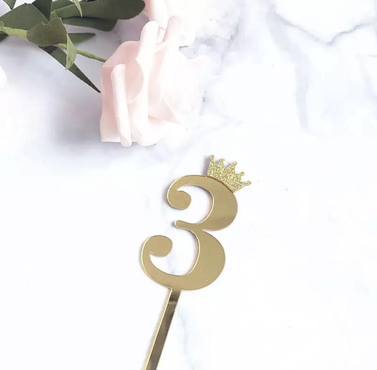 Verjaardag Cijfer 3 Goud- Happy birthday -Exclusive Luxury Cake Topper - Caketopper - Verjaardag - Taartdecoratie - Taart Topper - Taart Versiering
