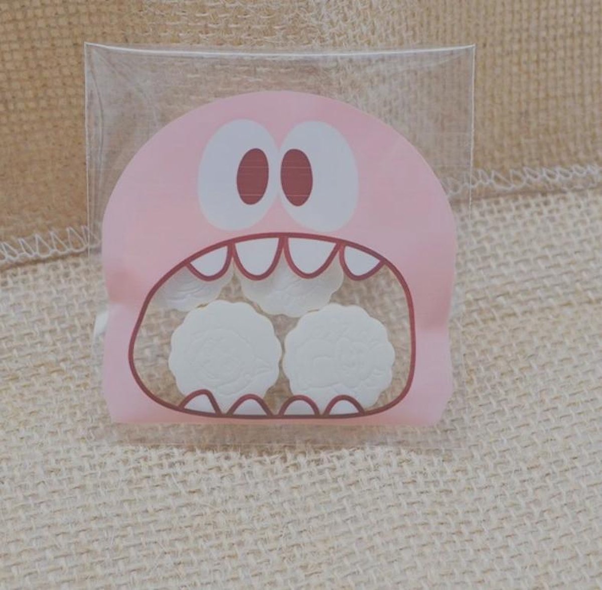 50x Transparante Uitdeelzakjes - Roze - Plastic traktatie Zakjes - Snoepzakjes - Transparante Zakjes - Cookie monster