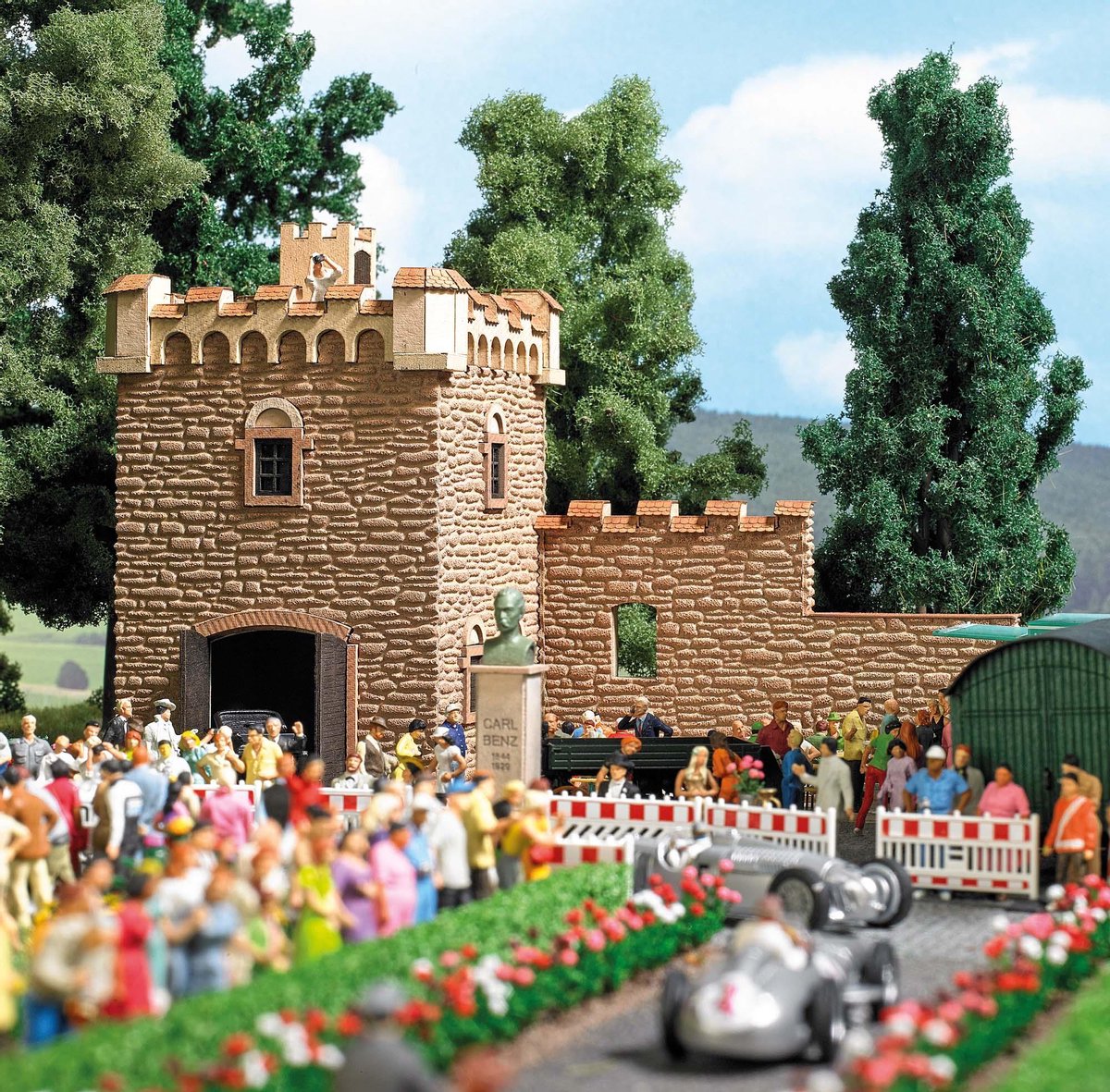 Busch - Carl Benz Garage H0 (2/20) * - BU1674 - modelbouwsets