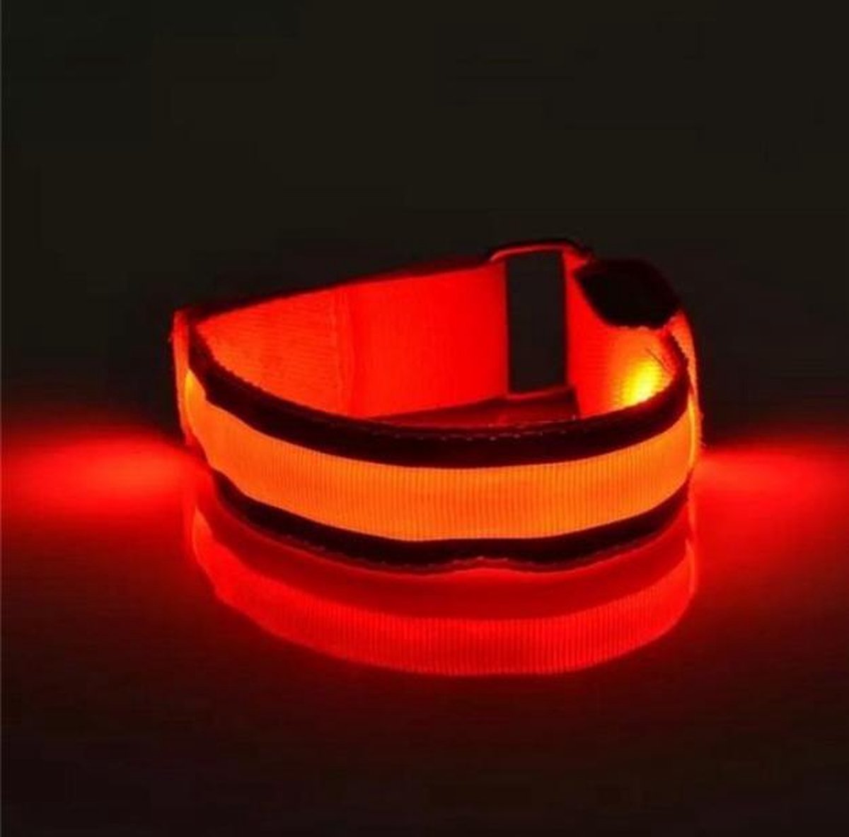 2 stuks Led verlichte armband (rood) voor sportievelingen die hardlopen