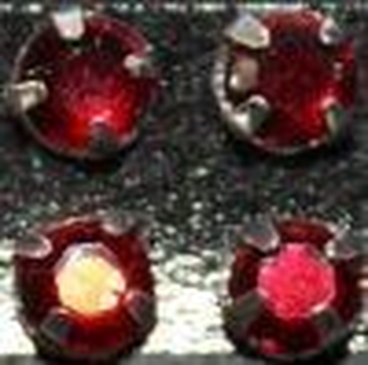 Gutermann Buisje opnaaiparels [ strass ]  7 mm. 10 stuks rood. 4545