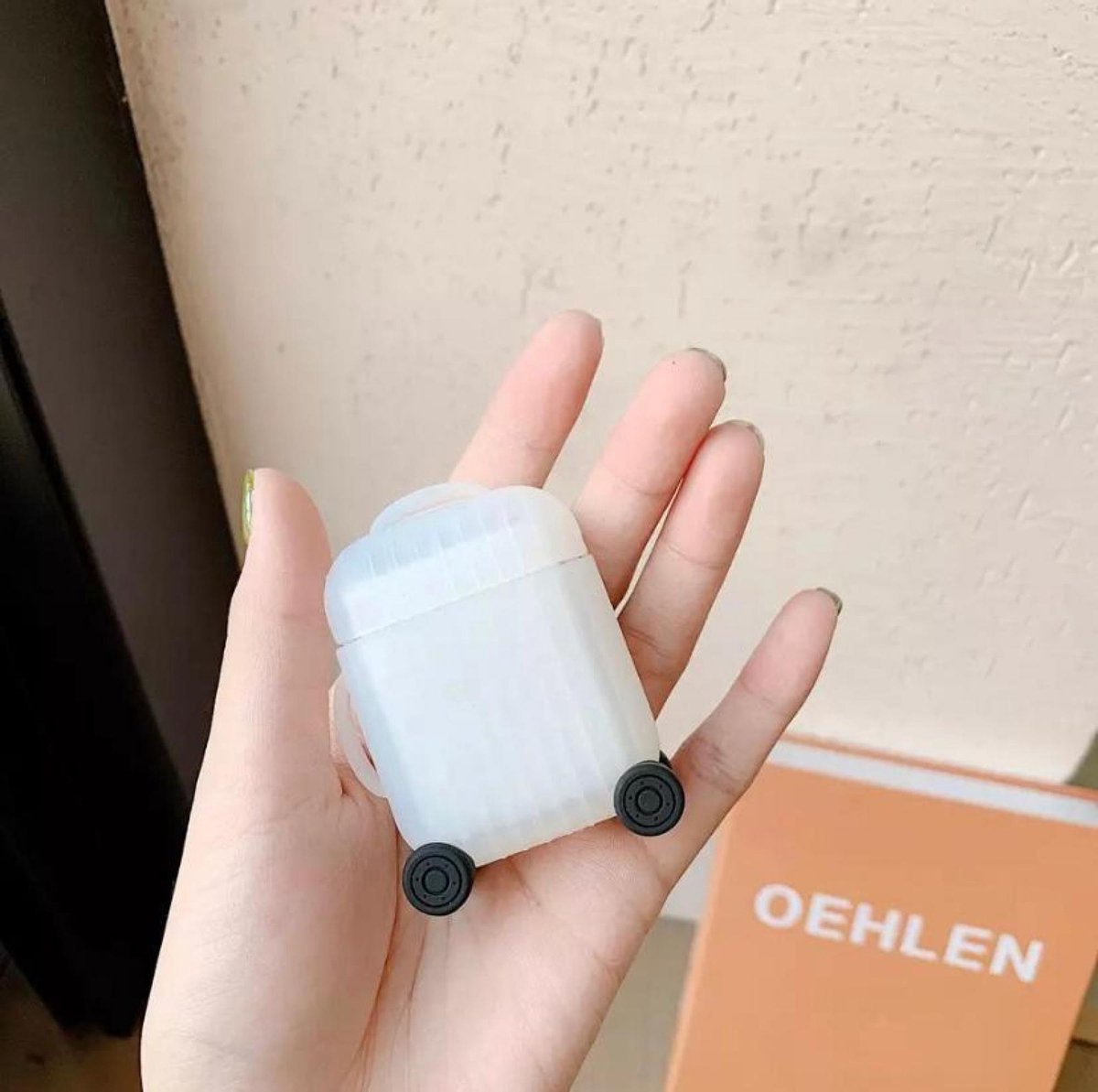 Hidzo Hoes Voor Apple's Airpods - Koffer - Transparant