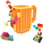 TDR - Lego Mok/ Build on Brick Mug - oranje - 350 ml - bouw je eigen mok met bouwsteentjes - BPA vrije drinkbeker cadeau voor kinderen of volwassenen - koffie thee limonade of andere dranken - pennenbeker - creatief accessoire voor op bureau