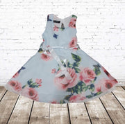 S&C Zachtblauwe kinderjurk met bloemen - 86/92