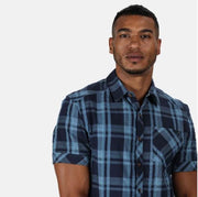 Regatta - Men's Deakin III Short Sleeve Checked Shirt - Outdoorshirt - Mannen - Maat L - Blauw