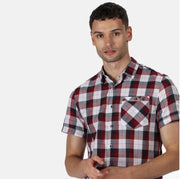 Regatta - Men's Ramiro Short Sleeved Checked Shirt - Outdoorshirt - Mannen - Maat M - Rood
