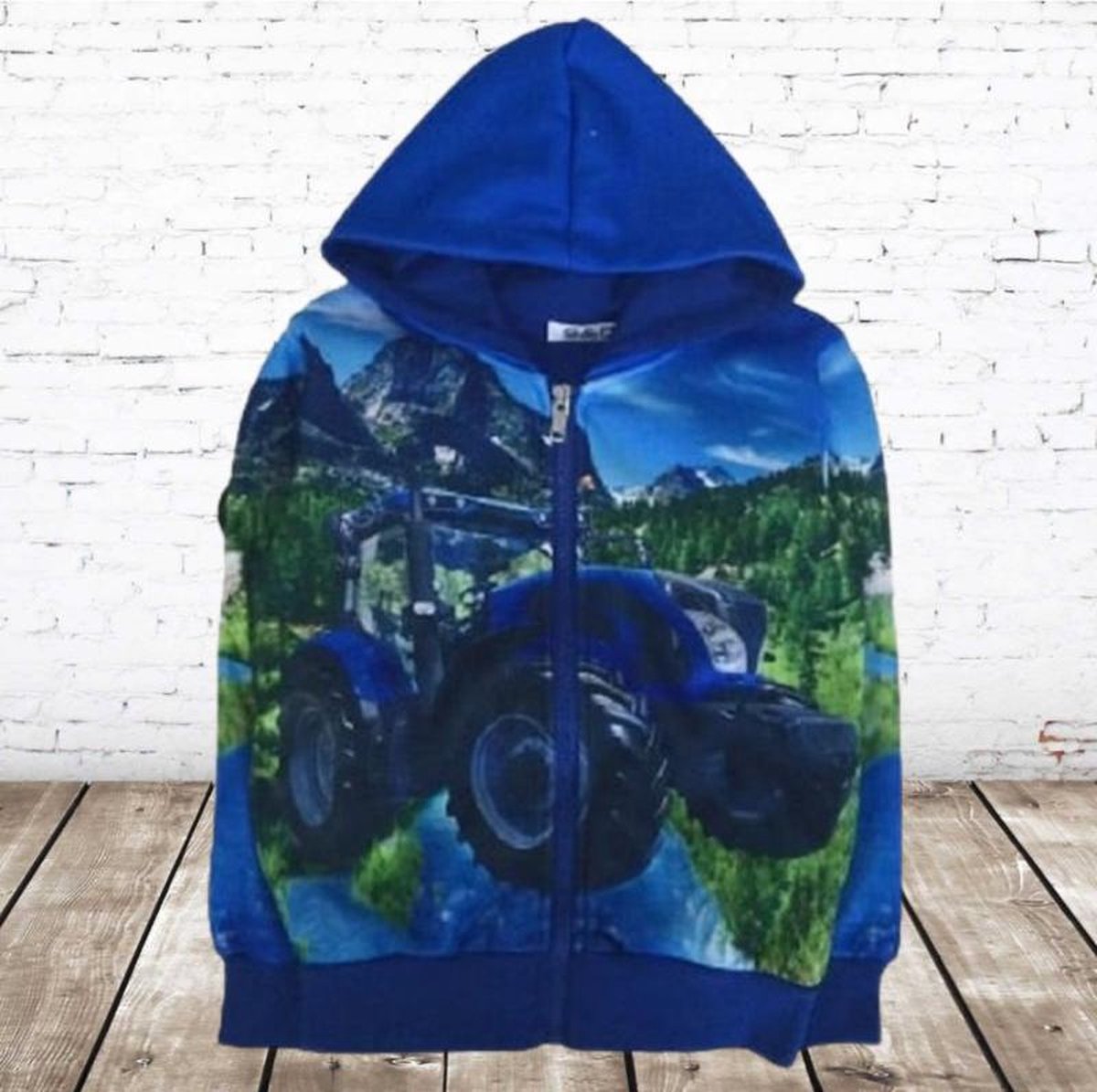 S&C Vest met blauwe trekker h098 - 134/140
