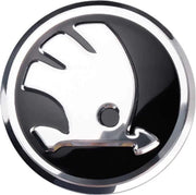 Set van 4 Skoda stickers 57mm - Velgen - Winterbanden - Velg - All season banden - Naafdoppen -Naafkappen -Ontvochtiger - Ruitenkrabber - Vorst - Regen - stickers - logo - embleem