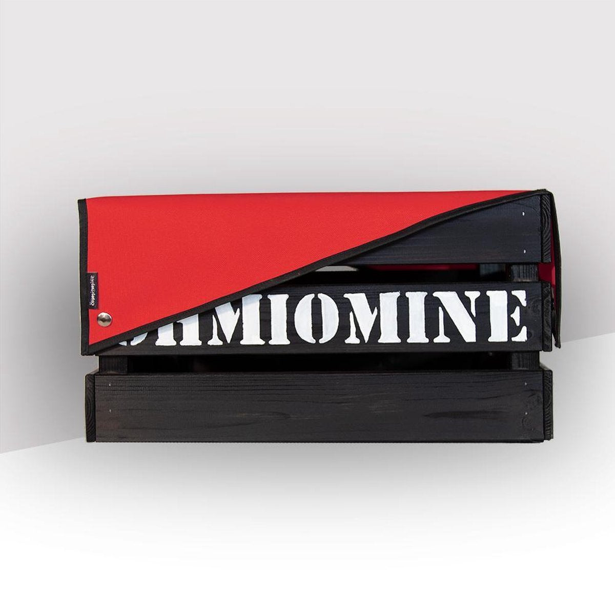 Ohmiomine Transporter Fietskrat Zwart	inclusief Race Rood Afdekhoes