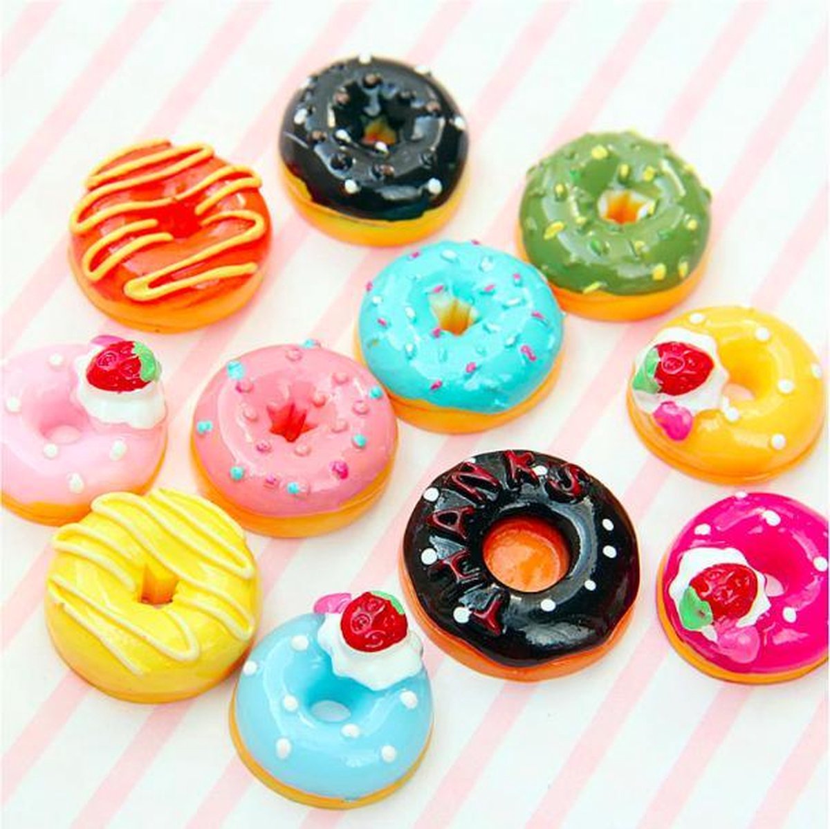 ProductGoods - 10 Miniatuur Donuts - Speelgoed - Educatie - Miniatuur - Donuts