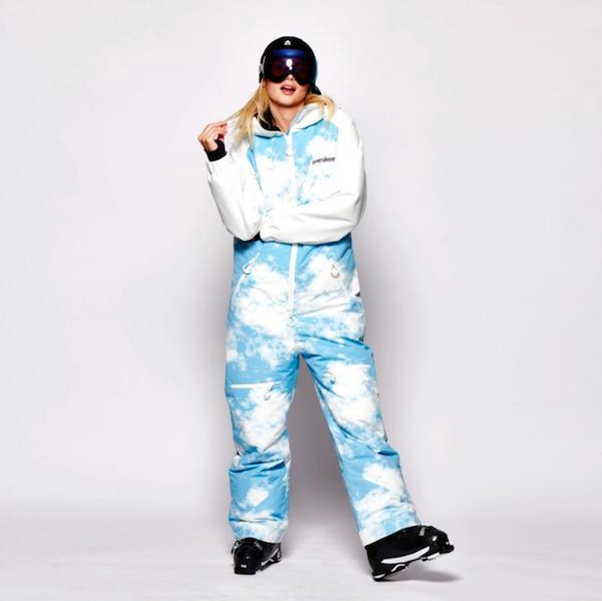 Oneskee original Pro suit Clouds - L/XL - Skipak vrouwen - waterkolom 10