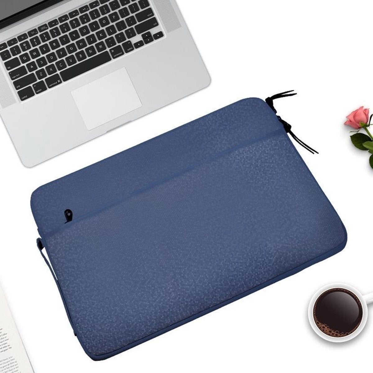 Mobigear Diamond Pattern Laptop Sleeve / Tas 15.4 inch Blauw