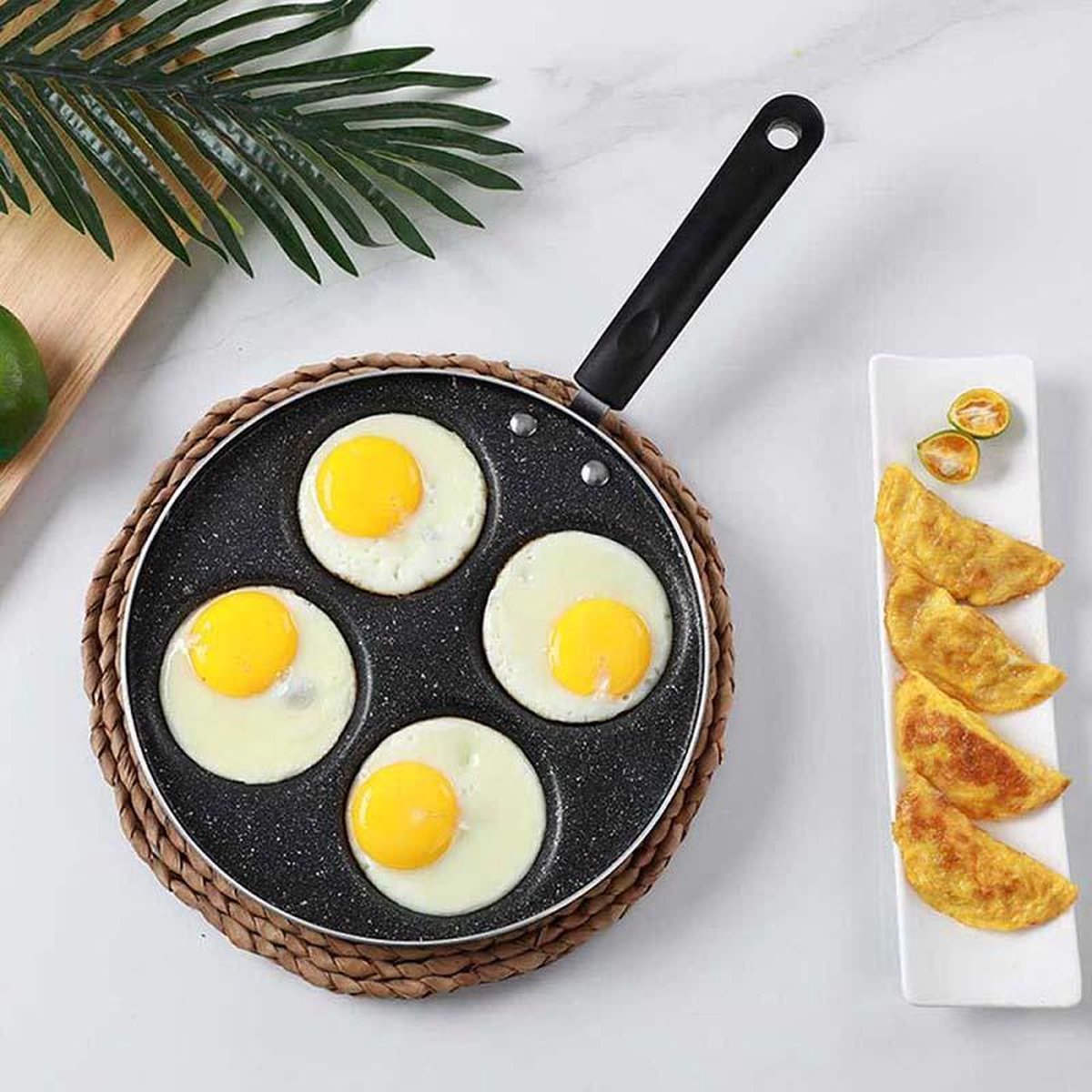 WiseGoods Premium Pannenkoeken Pan - Marmercoating - Anti Aanbaklaag - Koekenpan - Eieren - Pancake - 4 Kop